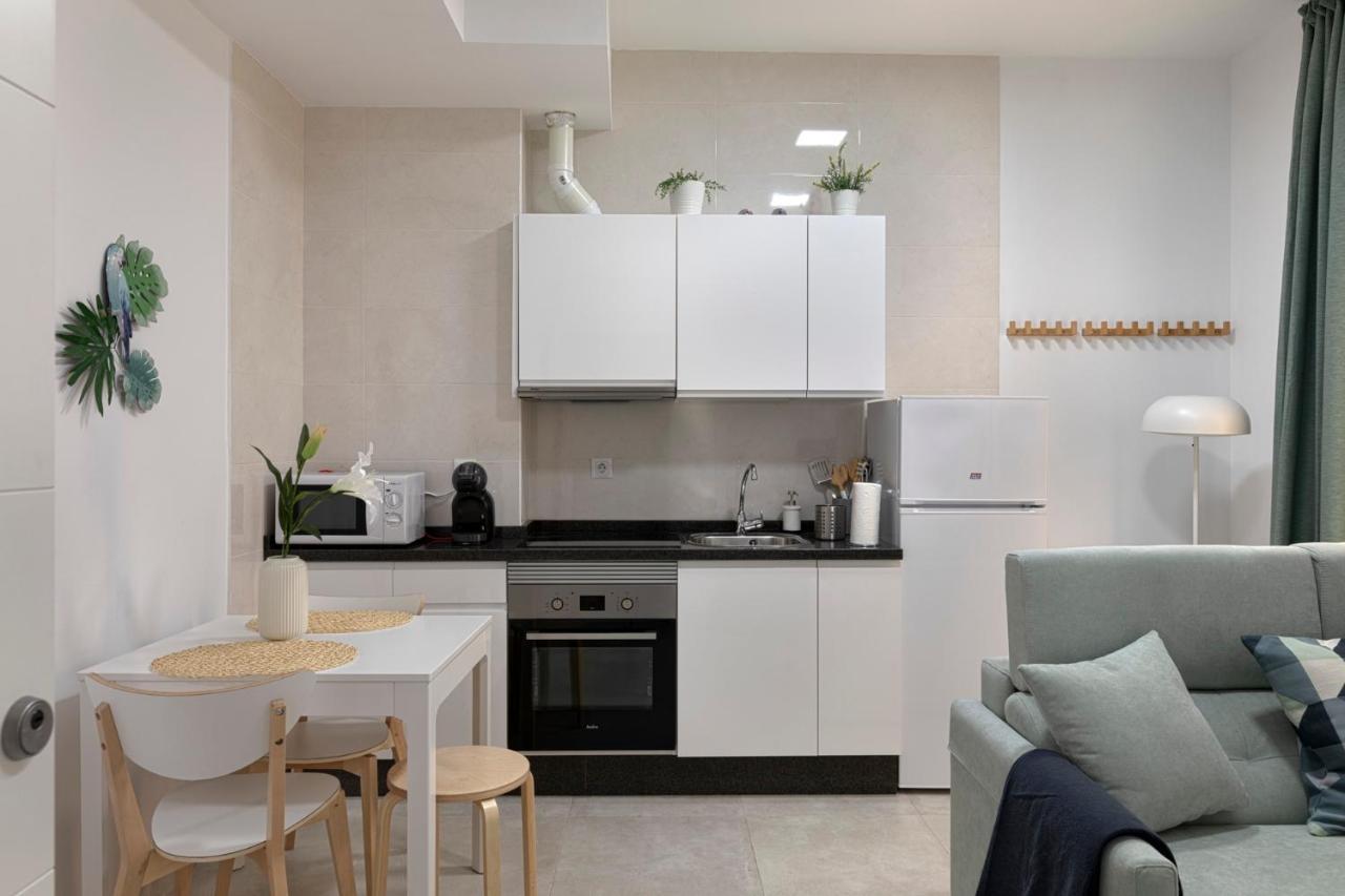 Homeabout Juan De Austria Apartments มาลากา ภายนอก รูปภาพ