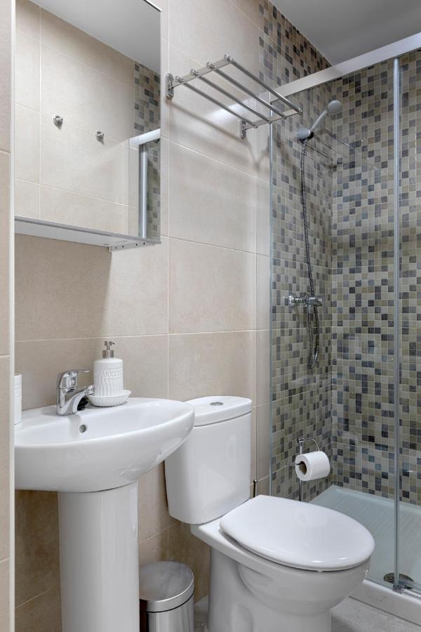 Homeabout Juan De Austria Apartments มาลากา ภายนอก รูปภาพ