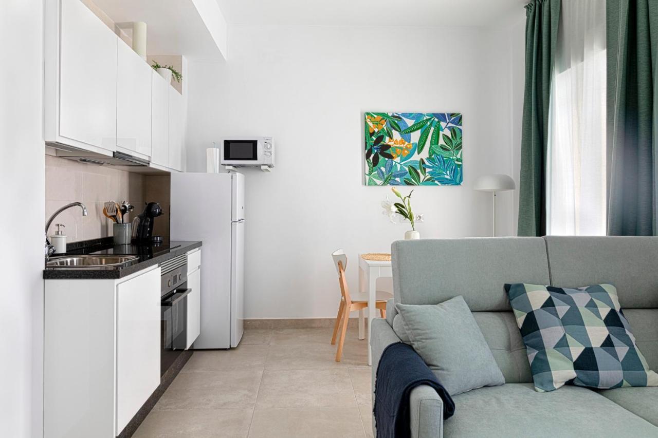 Homeabout Juan De Austria Apartments มาลากา ภายนอก รูปภาพ
