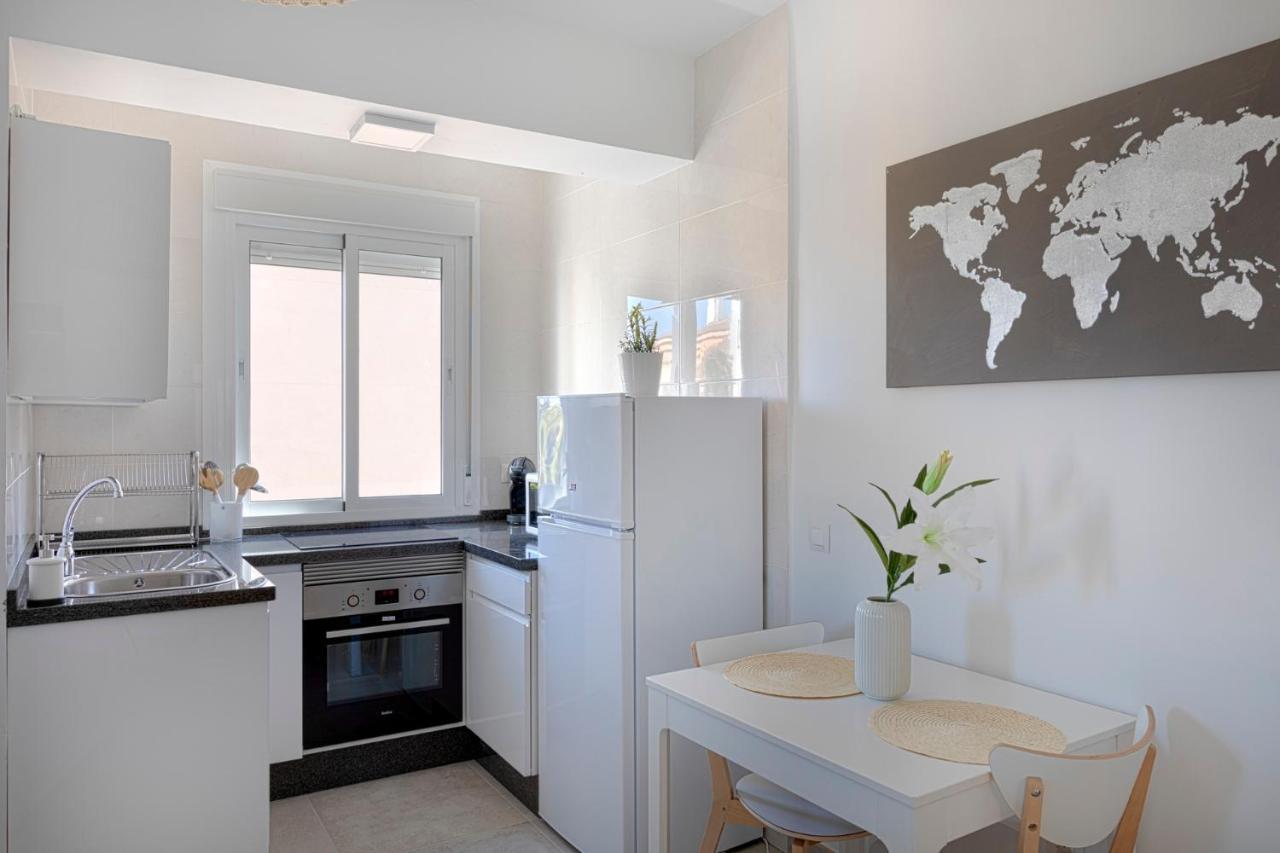 Homeabout Juan De Austria Apartments มาลากา ภายนอก รูปภาพ
