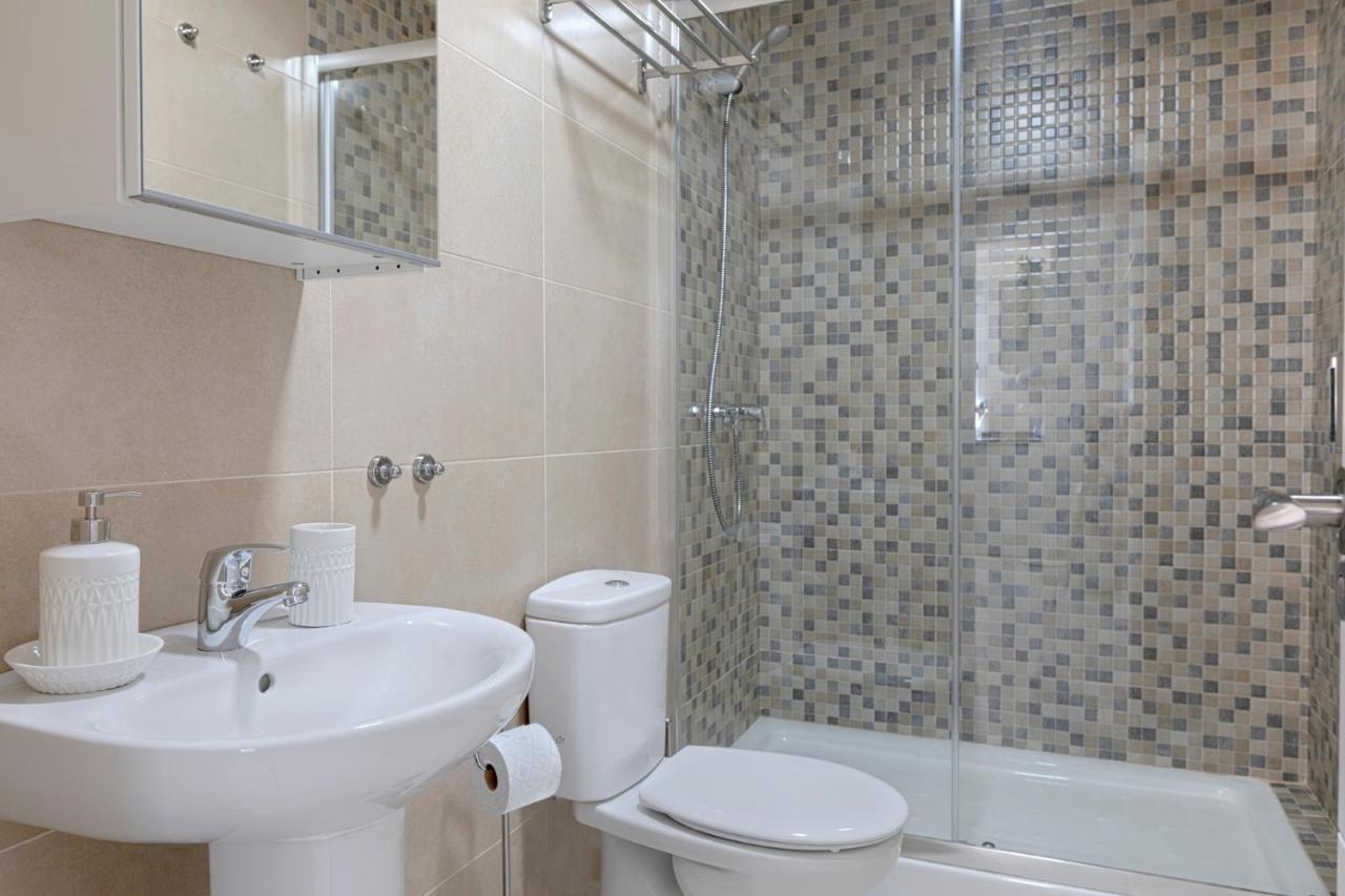 Homeabout Juan De Austria Apartments มาลากา ภายนอก รูปภาพ