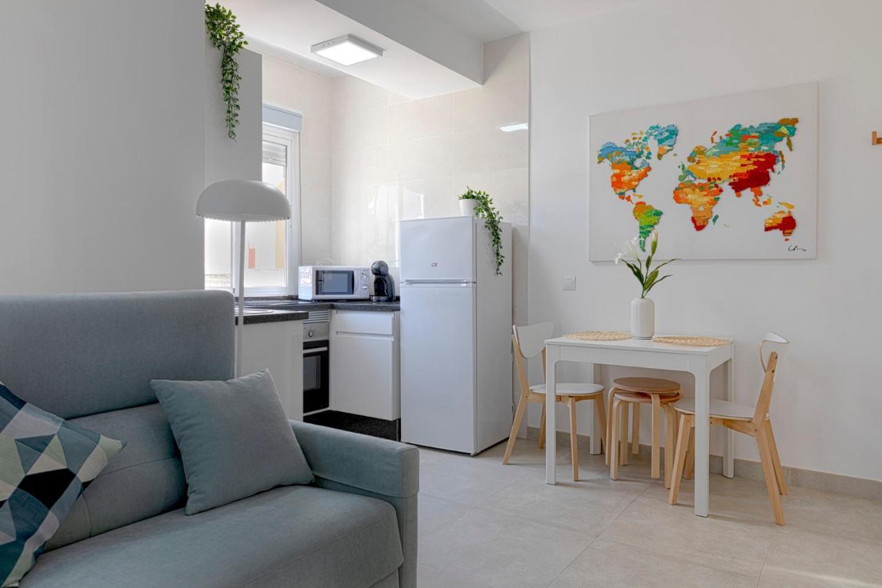 Homeabout Juan De Austria Apartments มาลากา ภายนอก รูปภาพ